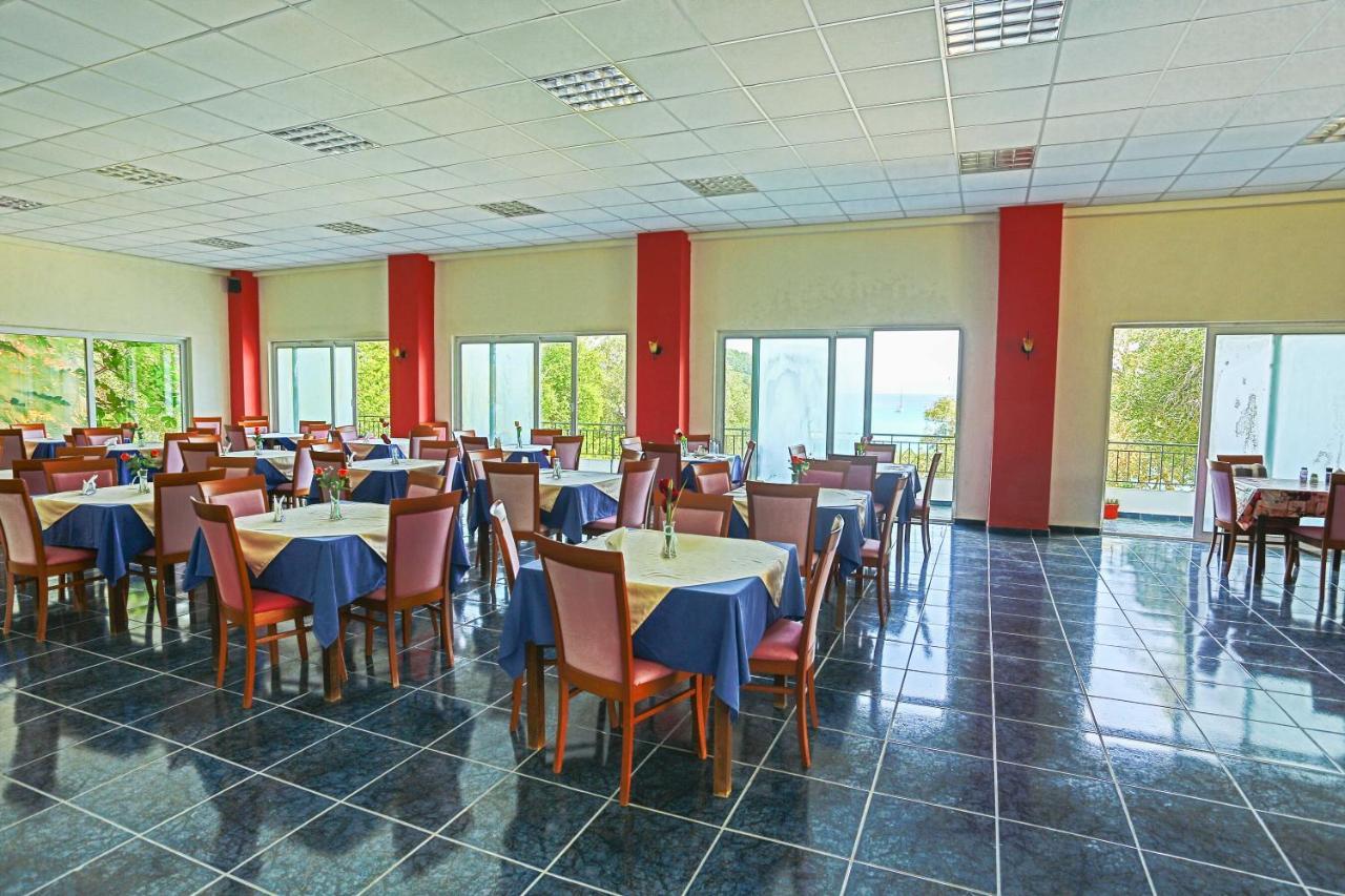 Amfitriti Hotel & Studios 락카 외부 사진